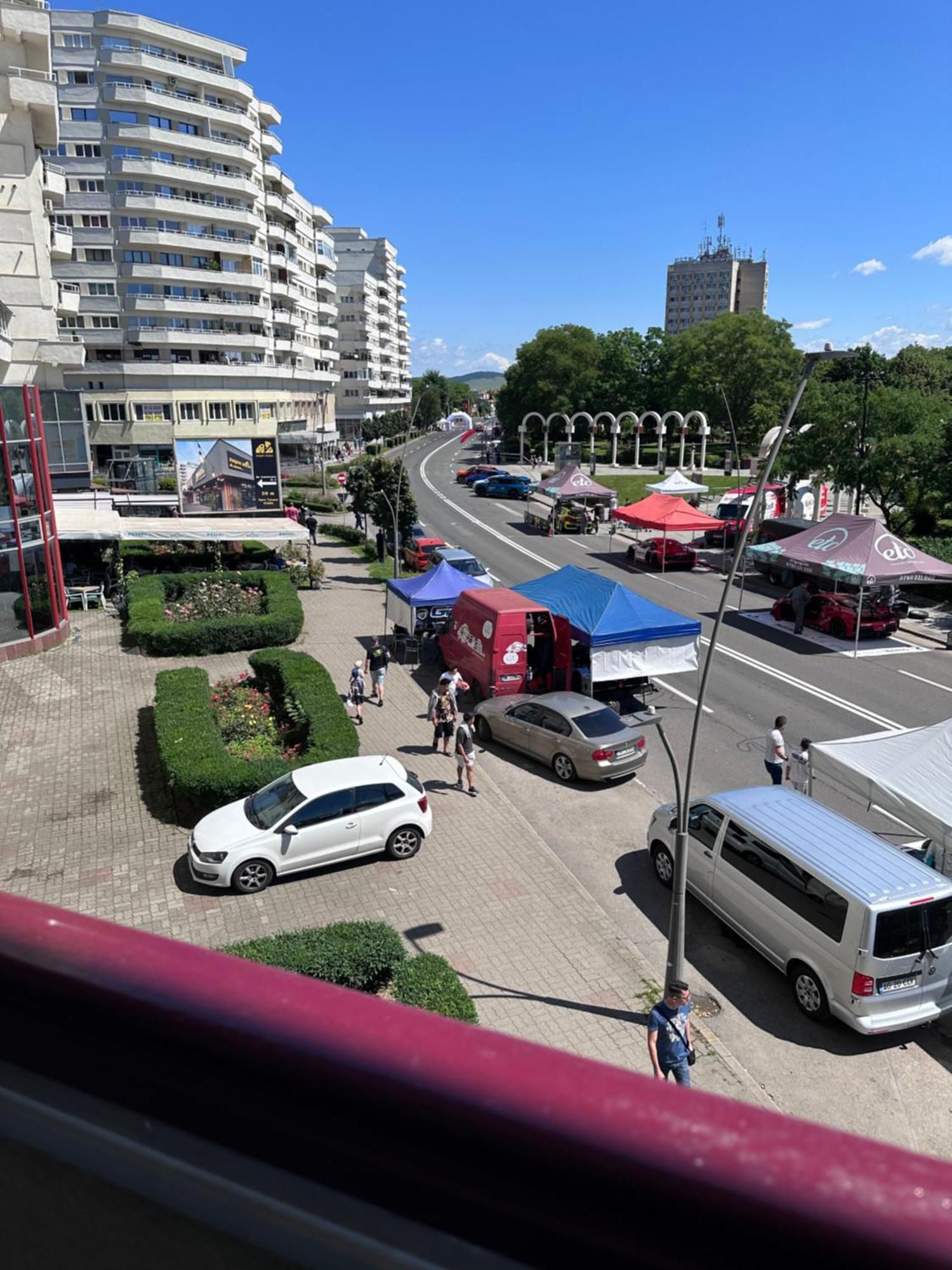 Studio Panoramic With Balcony And Parcul Unirii View Alba Iulia Exterior photo